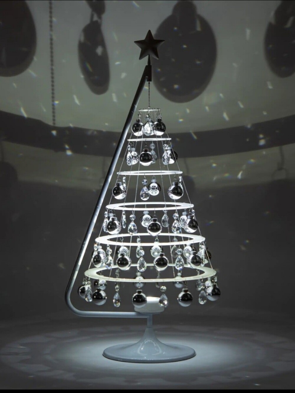 MCM Tabletop Christmas Tree - Picture 3 of 8